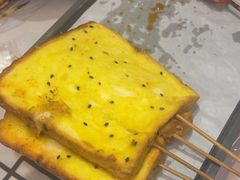 -云晓光头烧烤吧(盛夏店)