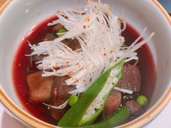 红酒软煮牛舌-小句号·精致料理(江南环球港店)