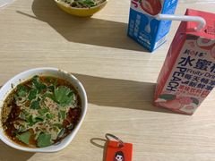 -菲哥麻辣烫(贵山小区店)