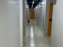 -安东易迷你自助仓储寄存仓库(杨浦店)