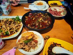 -干老庆贵州留一手烤鱼·地摊火锅(财经大学店)