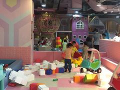 -星舰梦航(广百广场荔胜店)