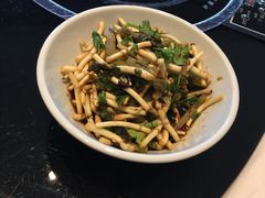 -黔蘑菇四季餐厅(观山湖店)