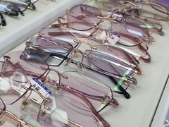 -华彬眼镜专业渐进配镜(潘家园店)