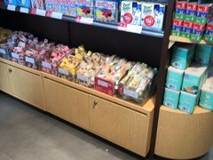 零售区-良品铺子(海林广场店)