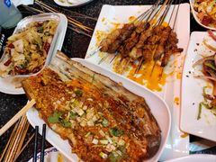 -老何太太鹤岗小串·团建聚餐(龙华店)