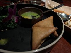 羊肉三角饼-花马天堂云南餐厅 Lost Heaven(高邮路店)
