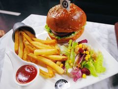 英式牛肉汉堡-车谷小镇