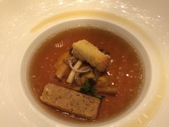 蘑菇汤-广州四季酒店·佰鲜汇·现代法餐