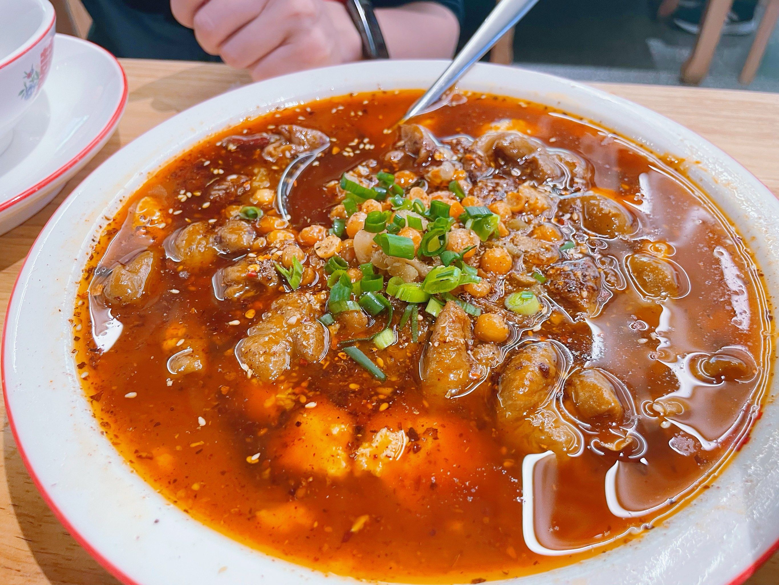 n📍豆花肥肠,豆香味十足,肥肠新鲜无异味,太香了