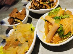 -璞臻汽锅餐厅(南京东路店)