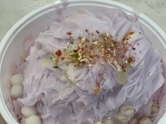 香芋雪花冰-串妹花式冰粉(乐山总店)