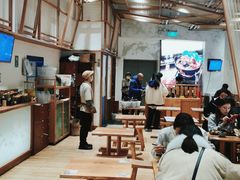 大堂-小满手工粉(上海月星环球港店)