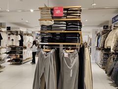 -优衣库(北京万柳华联购物中心店)