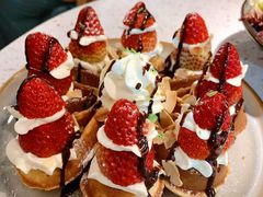 草莓忌廉华夫饼-BE BRIGHT KITCHEN(正佳广场店)