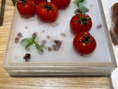 番茄脆菇沙拉-小大董·烤鸭(五棵松店)