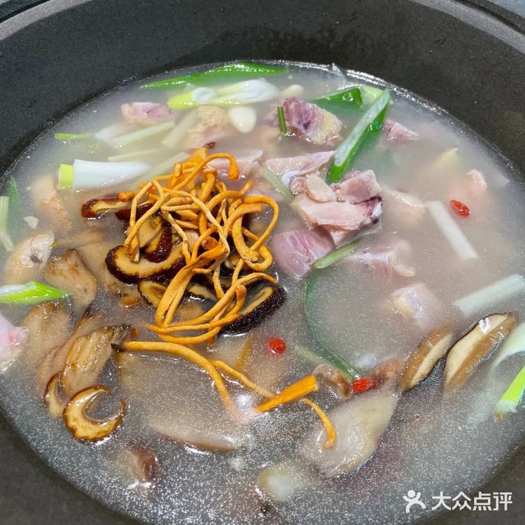 ✔版纳之旅吃过最满意的菌子火锅店就是他们家了——菌岭天下