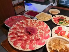 -周周有辣火锅馆(玖耀里店)