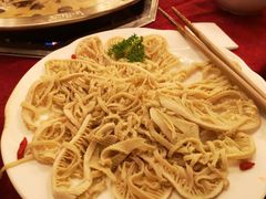 -山城年华老火锅(玉林店)