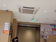 -海底捞火锅(莘松路店)