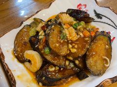 三鲜茄盒-毛毛熏肉•东北菜老字号(大安街店)