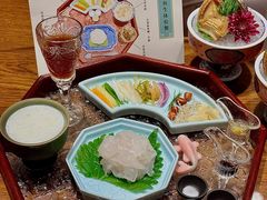 -龙悦湾酒家·八阵鱼生·渔人码头店