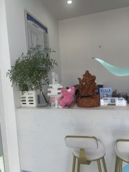 -斐尔国际皮肤管理中心