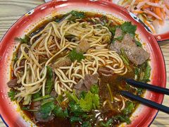 -刘二姐襄阳牛肉面(鸟巢店)