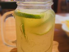 -泰堤坊(淡水体育馆店)