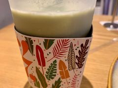 冰椰汁抹茶牛奶-HELLO 27 意面·沙拉·帕尼尼