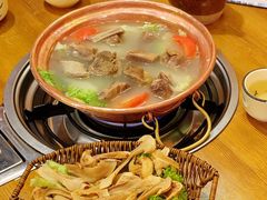 -阿婆情腊排骨火锅(饮玉巷店)