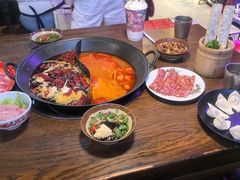 -萍姐火锅·公路夜市(武汉首店)