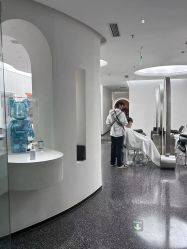-AYO SALON