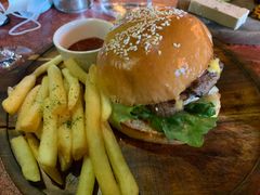-羽深肉铺 Steak & Wine