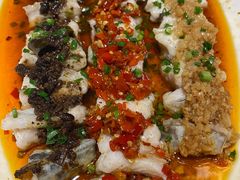 -巴陵全鱼席(湖南老字号汴河街店 )