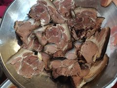 -老石黑山羊毛驴肉火锅(金凯广场店)
