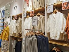 -优衣库(上海颛桥万达广场店)