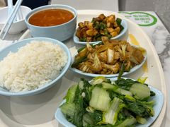 -荣华基·现炒快餐(肇嘉浜路店)