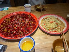 -先启半步颠.川菜.小酒馆(宝安坪洲店)