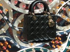 -DIOR迪奥(德基广场女装店)