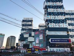 -资和信百货商场