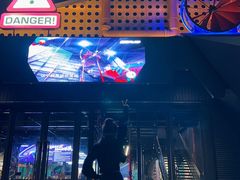 -极限PLAY运动娱乐新世界·团建派对潮玩休闲馆·室内蹦极高空游乐园
