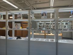 -无奔眼镜·蔡司·依视路授权店(马家堡店)