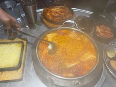-山·烤辣鸡韩国料理(西溪路店)