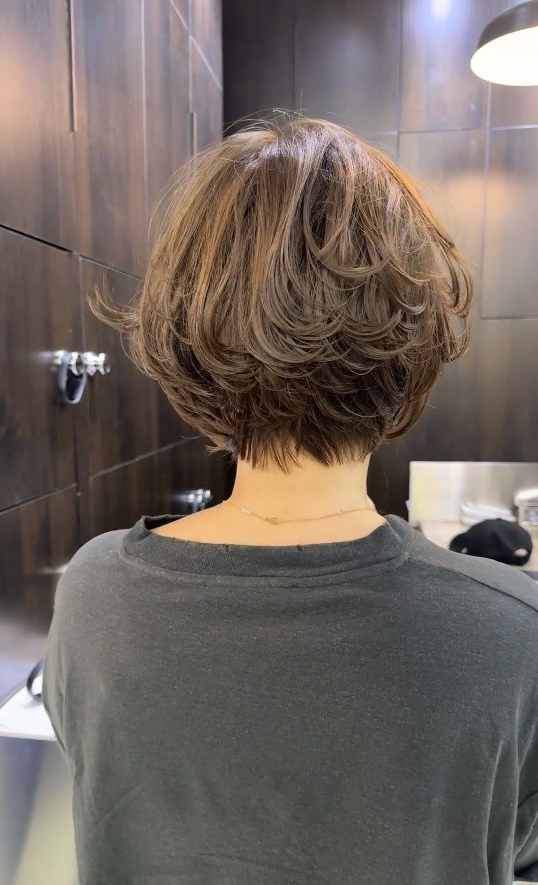 💇‍♀️短发烫发,时尚新潮流!