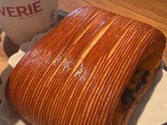 -VERIE BAKEHOUSE
