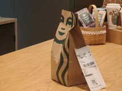 -星巴克(成都市中海右岸环宇坊店)