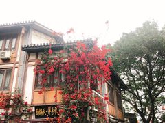 -磁器口古镇