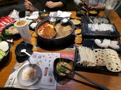 -呷哺呷哺(丹尼斯店)