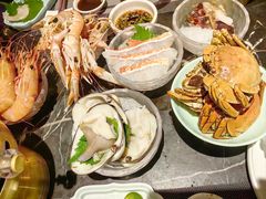 -半岛翡丽海鲜自助餐厅(观风亭店)